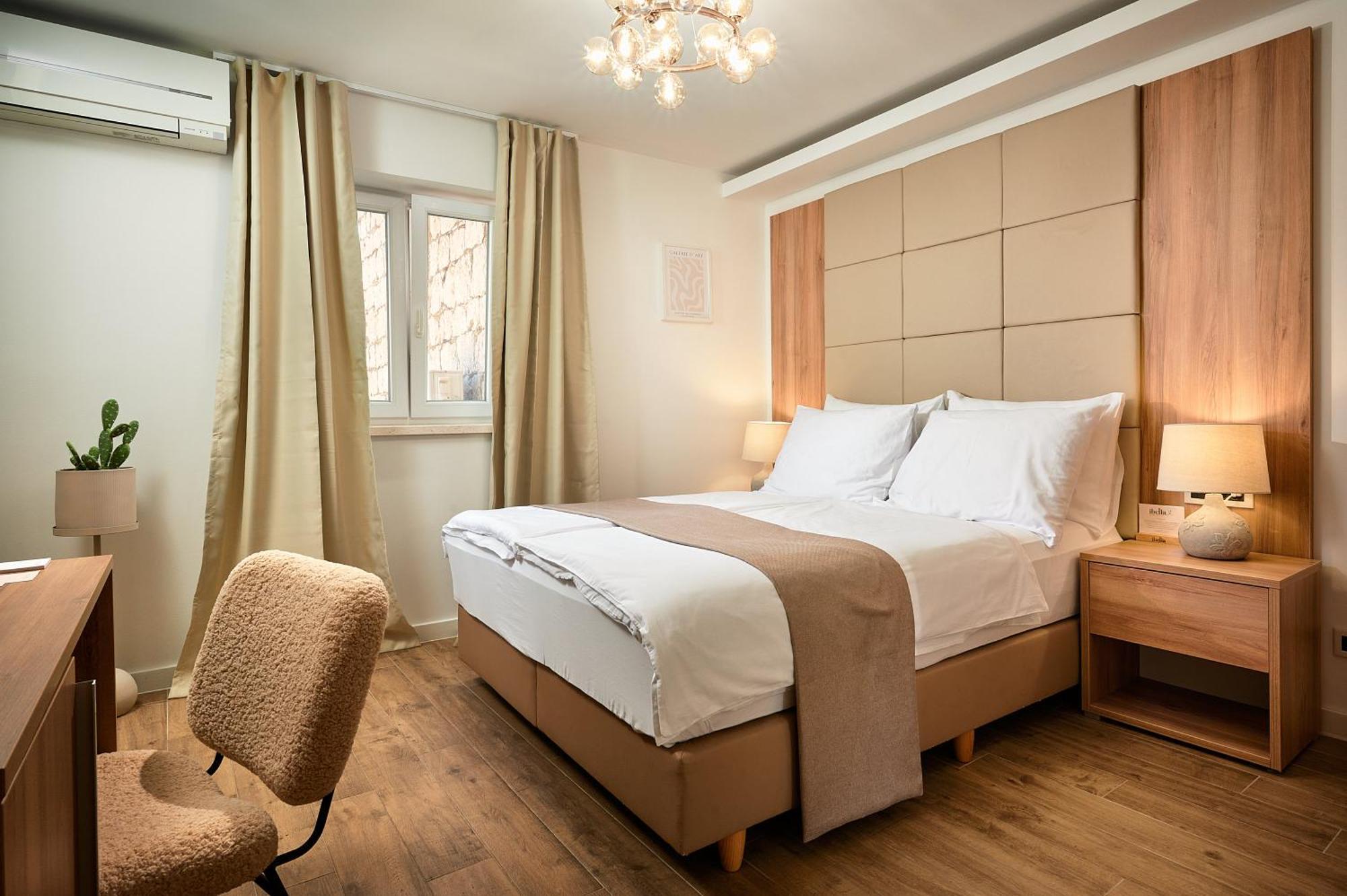 Ibella Boutique Rooms Split Extérieur photo